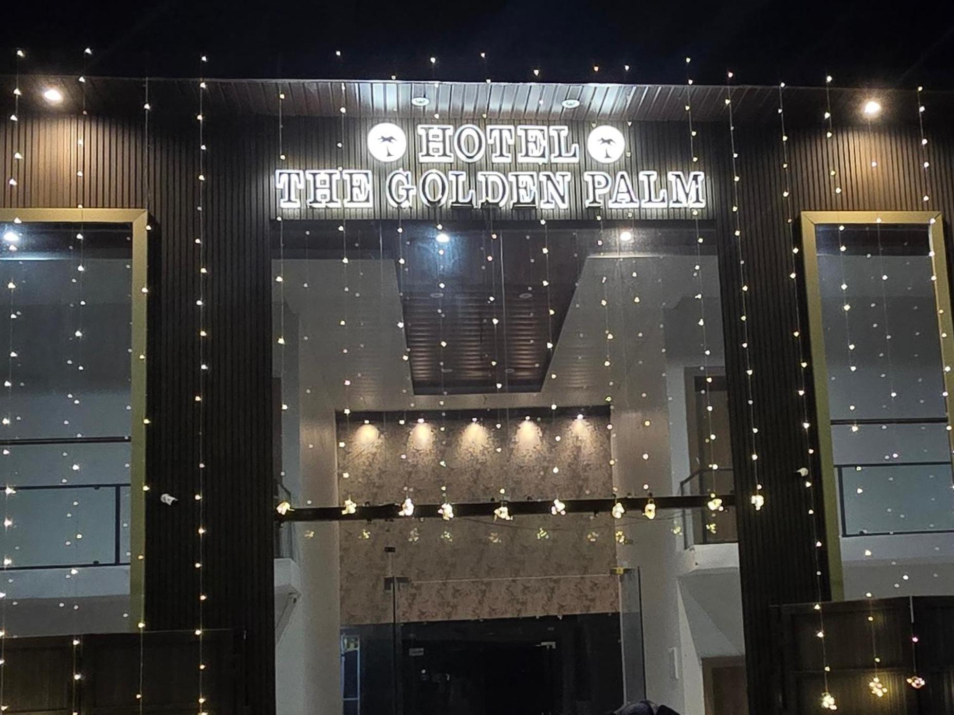 The Golden Palm Khajuraho Hotel Exterior foto